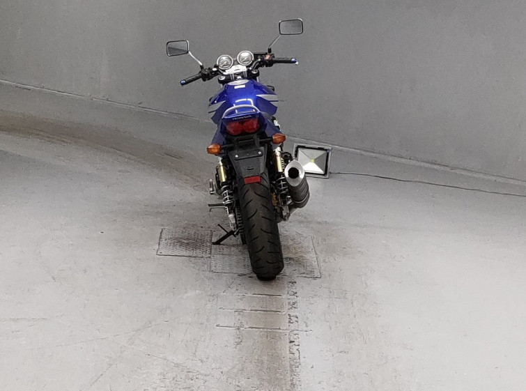 Мотоцикл Honda CB400SFV с пробегом 14746 km с пробегом 14746 km