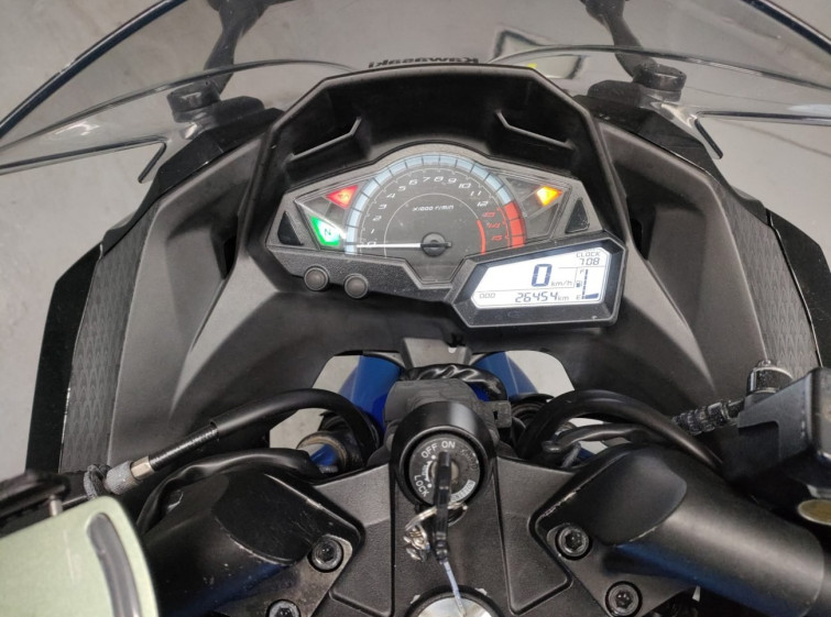 Мотоцикл Kawasaki NINJA250 с пробегом 26454 km с пробегом 26454 km