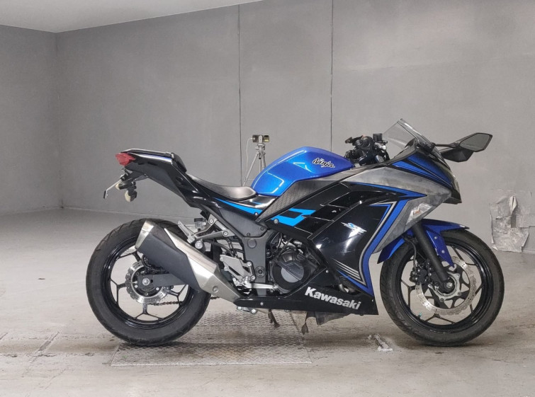 Мотоцикл Kawasaki NINJA250 с пробегом 26454 km с пробегом 26454 km