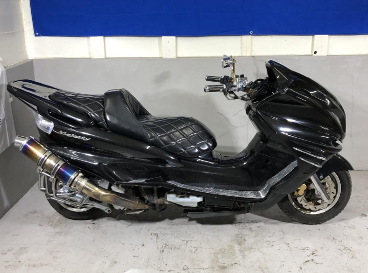 Мотоцикл Yamaha MAJESTY 250