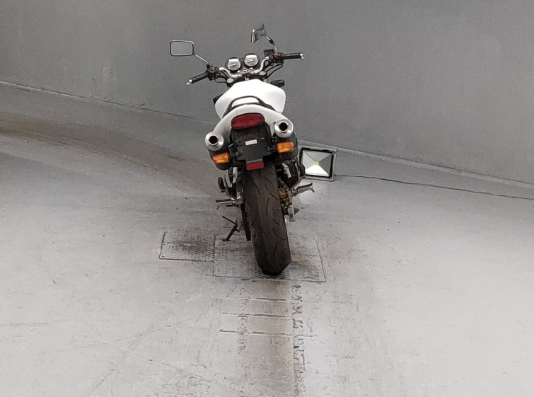 Мотоцикл Honda HORNET CB250F с пробегом 16296 km с пробегом 16296 km