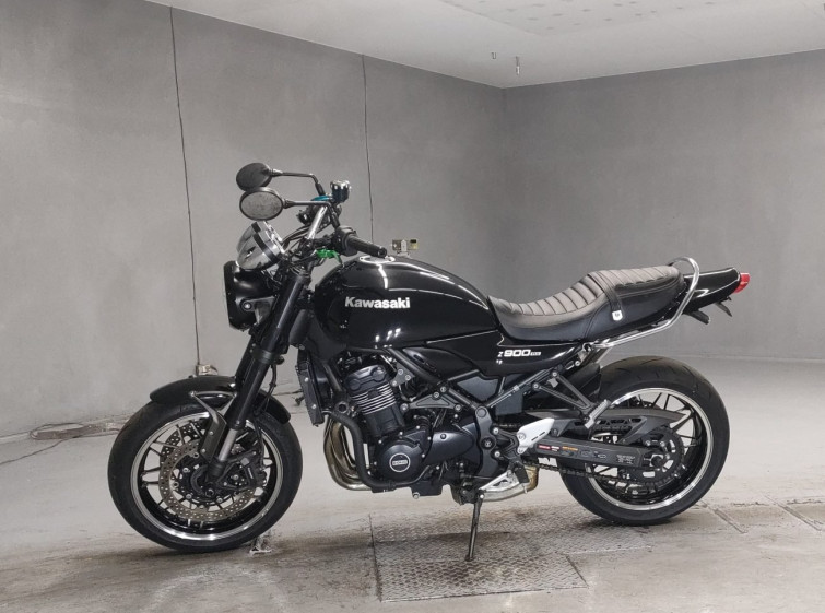 Мотоцикл Kawasaki Z900RS з пробігом 3951 km з пробігом 3951 km