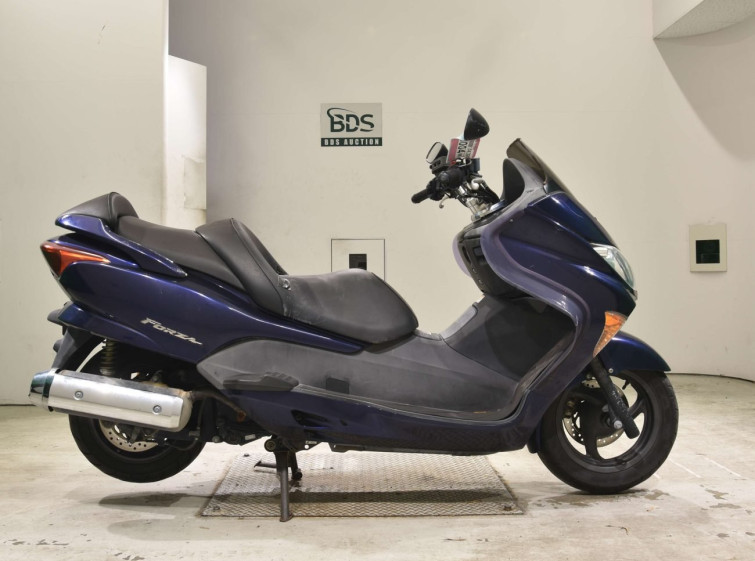 Мотоцикл Honda FORZA Z з пробігом 30252 km