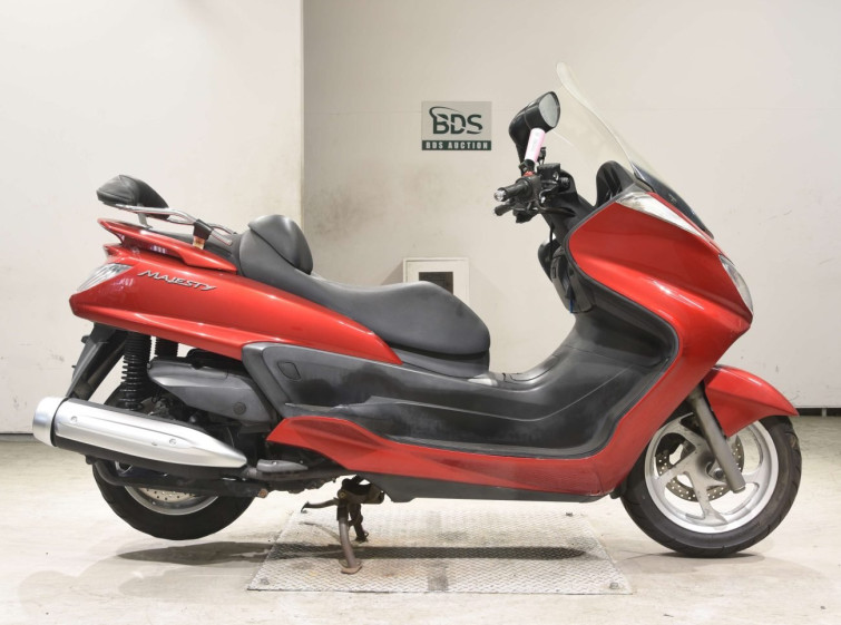 Мотоцикл Yamaha MAJESTY 250