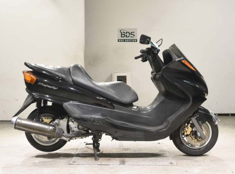 Мотоцикл Yamaha MAJESTY 250