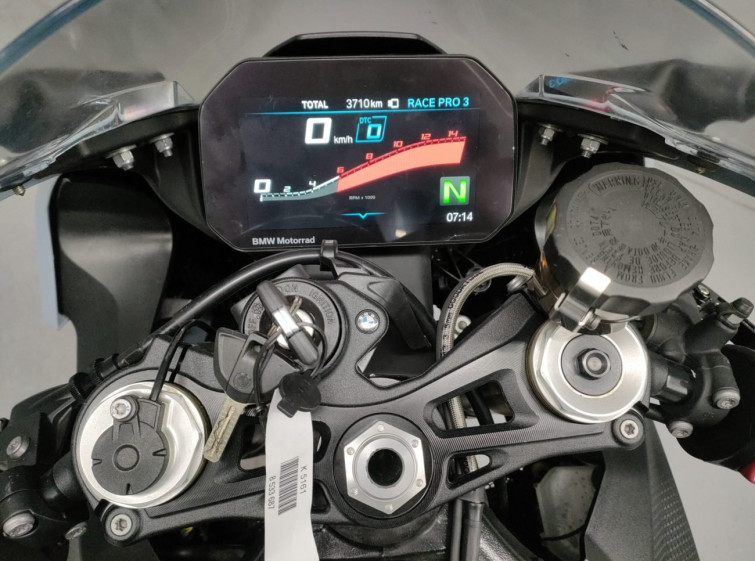 Мотоцикл BMW S1000RR с пробегом 3710 km с пробегом 3710 km