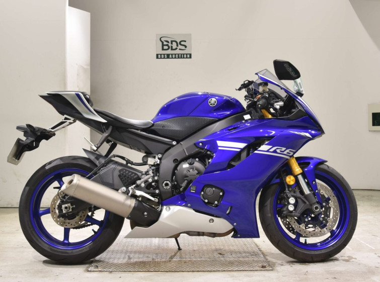 Мотоцикл Yamaha YZF-R6 з пробігом 7104 km