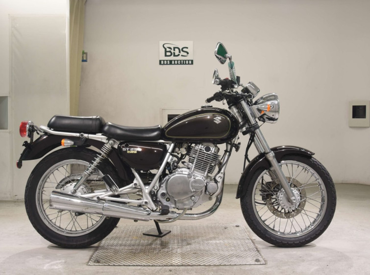 Мотоцикл Suzuki ST250E з пробігом 23918 km