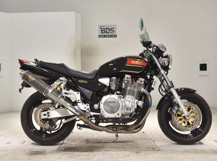 Мотоцикл Yamaha XJR1300 с пробегом 25361 km