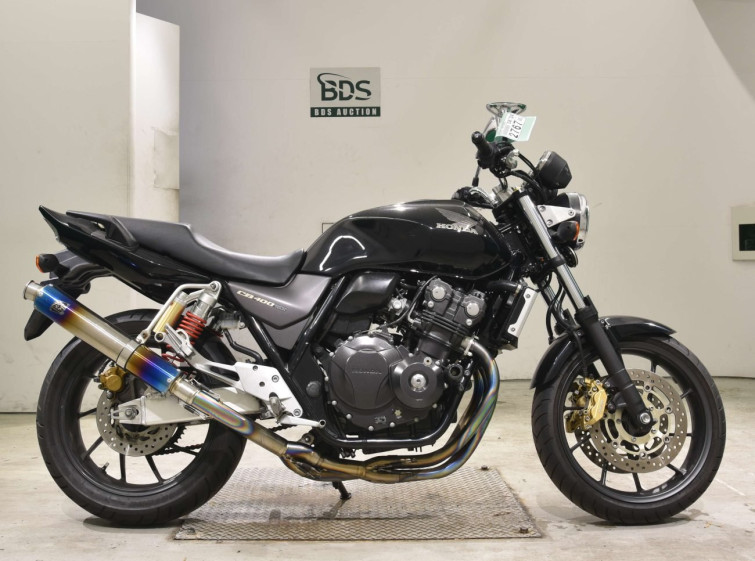 Мотоцикл Honda CB400SF з пробігом 16645 km