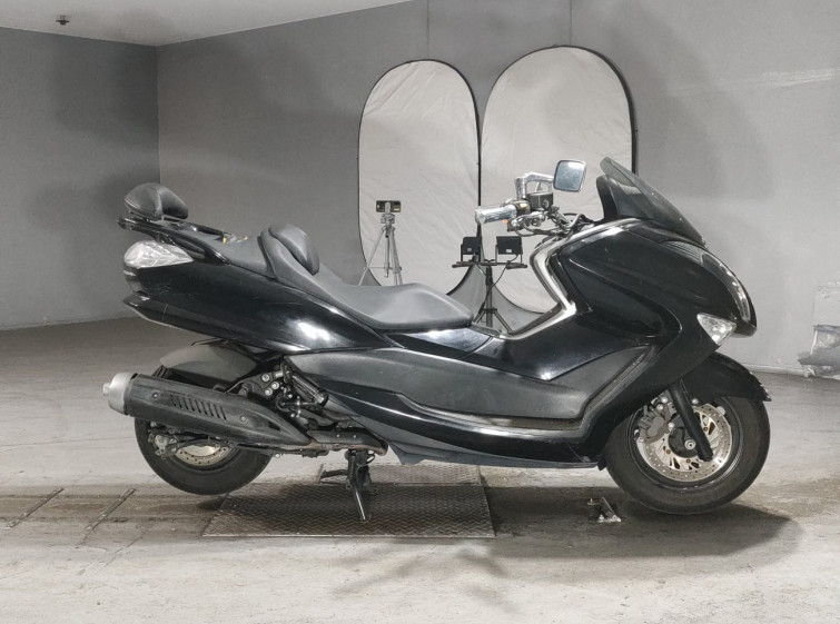 Мотоцикл Yamaha MAJESTY 250 з пробігом 44469 km