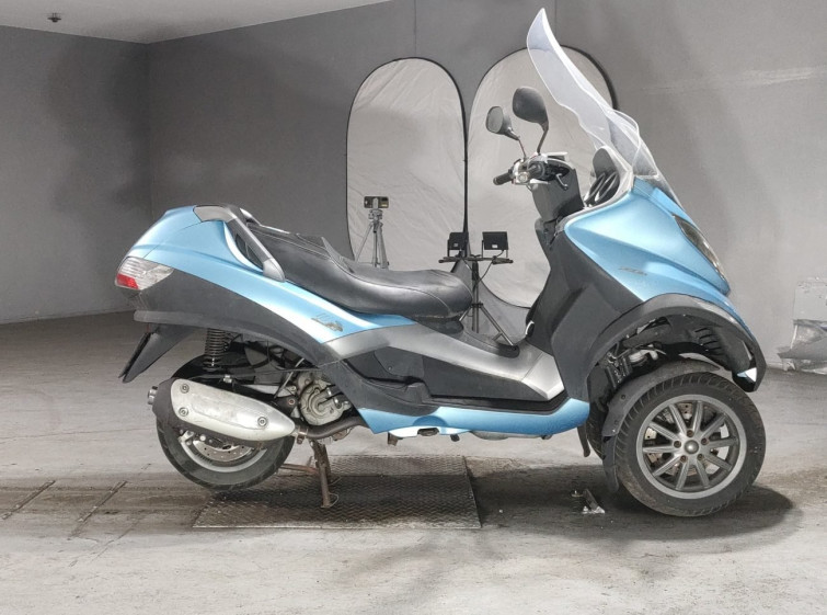 Мотоцикл Piaggio PEERAGE MP3 250RL
