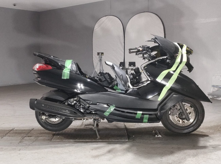 Мотоцикл Yamaha MAJESTY 250