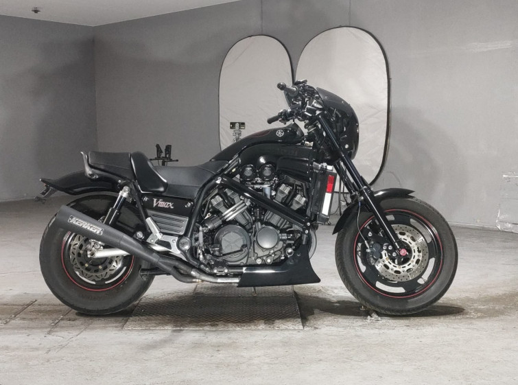 Мотоцикл Yamaha V-MAX1200 з пробігом 14581 km