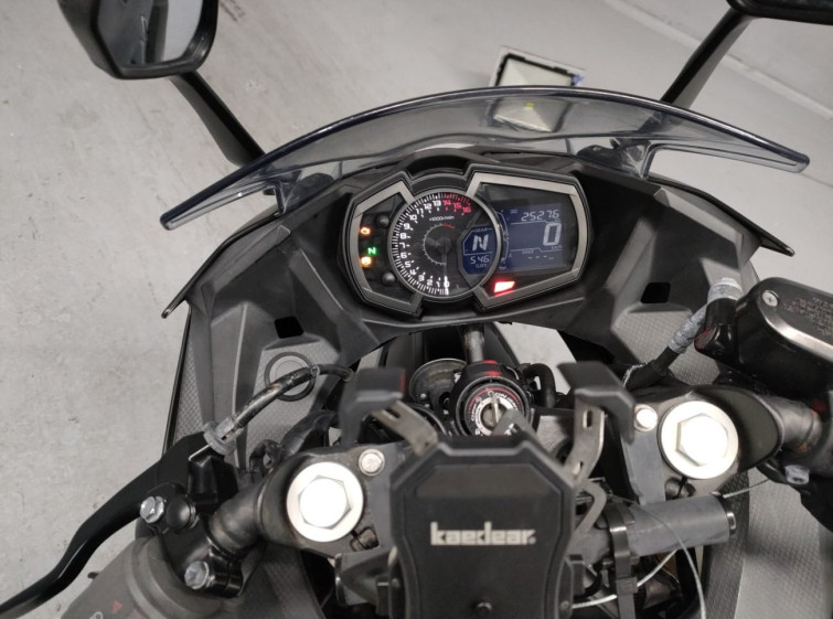 Мотоцикл Kawasaki NINJA250 с пробегом 25276 km с пробегом 25276 km