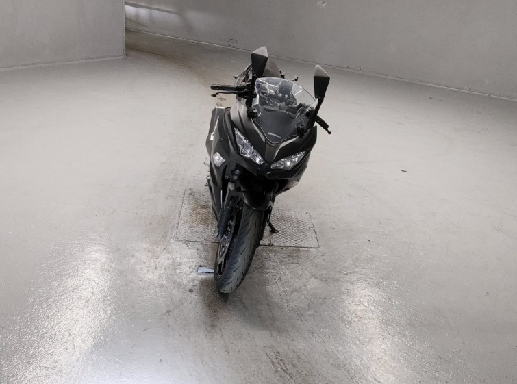 Мотоцикл Kawasaki NINJA250 с пробегом 25276 km с пробегом 25276 km