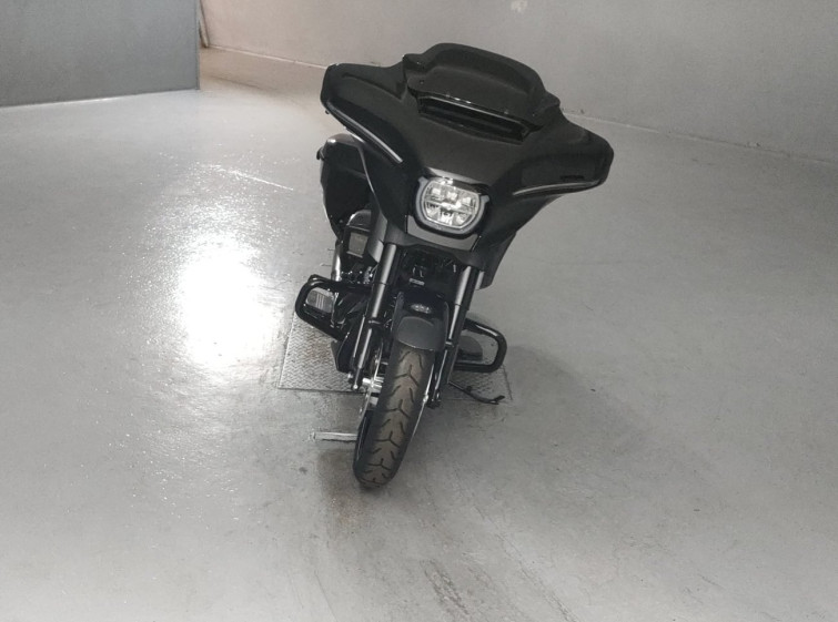 Мотоцикл HD FLHXST1920 с пробегом 2 km с пробегом 2 km