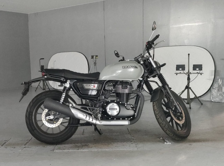 Мотоцикл Honda GB350 с пробегом 3786 km с пробегом 3786 km