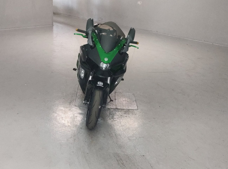 Мотоцикл Kawasaki NINJA H2 SX с пробегом 25385 km с пробегом 25385 km