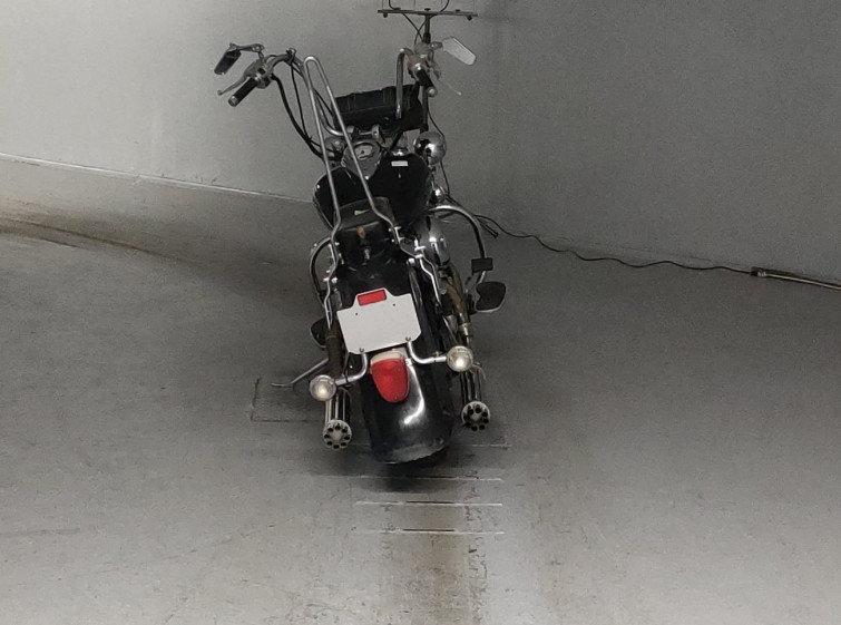 Мотоцикл Yamaha DRAGSTAR XVS400 CLASSIC