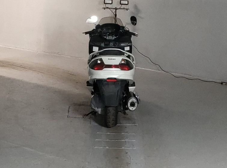 Мотоцикл Suzuki SKYWAVE 250S с пробегом 27532 km с пробегом 27532 km