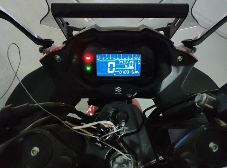 Мотоцикл Suzuki GSX250R з пробігом 10315 km з пробігом 10315 km