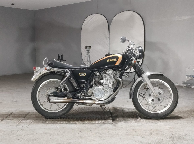 Мотоцикл Yamaha SR400 з пробігом 23830 km