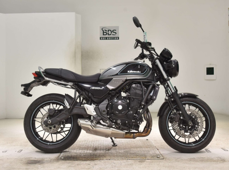 Мотоцикл Kawasaki Z650RS з пробігом 2898 km