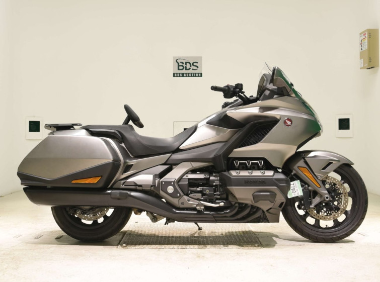 Мотоцикл Honda GL1800 с пробегом 16591 km