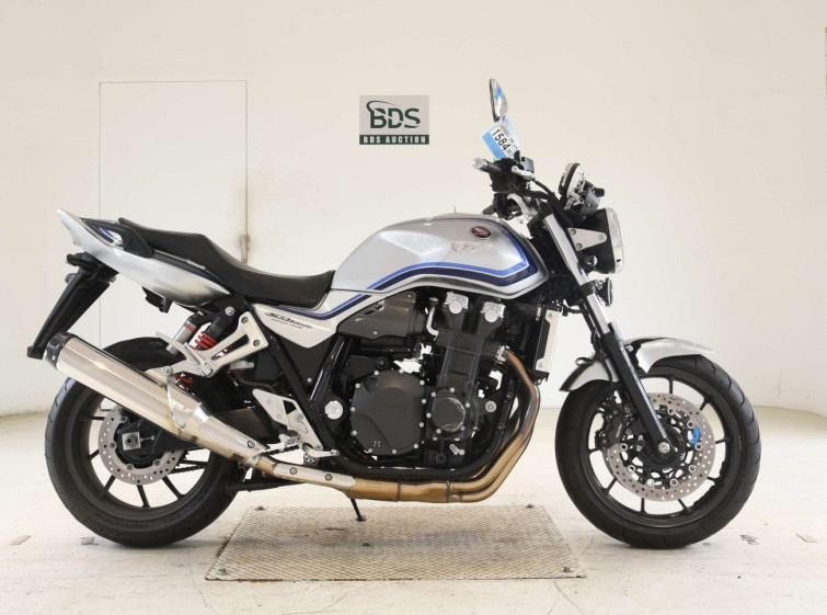 Мотоцикл Honda CB1300SF