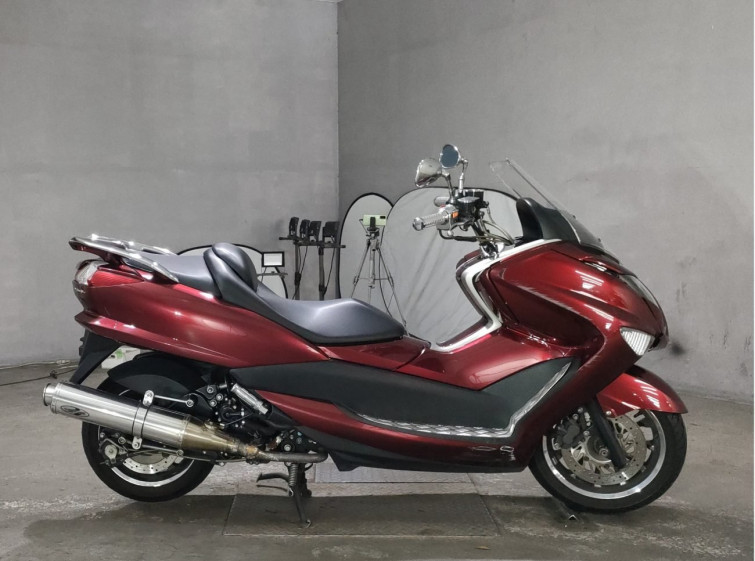 Мотоцикл Yamaha MAJESTY 250 з пробігом 21149 km