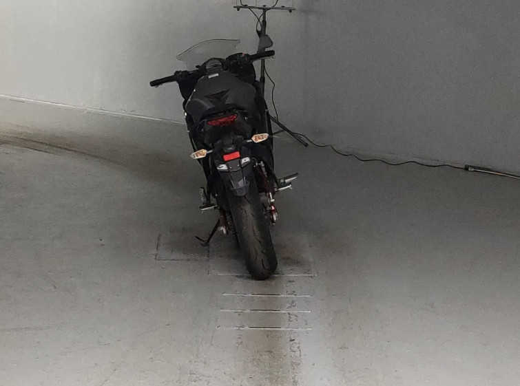 Мотоцикл Kawasaki NINJA400 с пробегом 9425 km с пробегом 9425 km