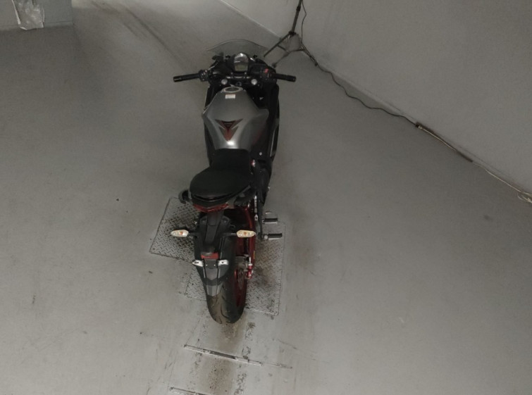 Мотоцикл Kawasaki NINJA400 с пробегом 9425 km с пробегом 9425 km