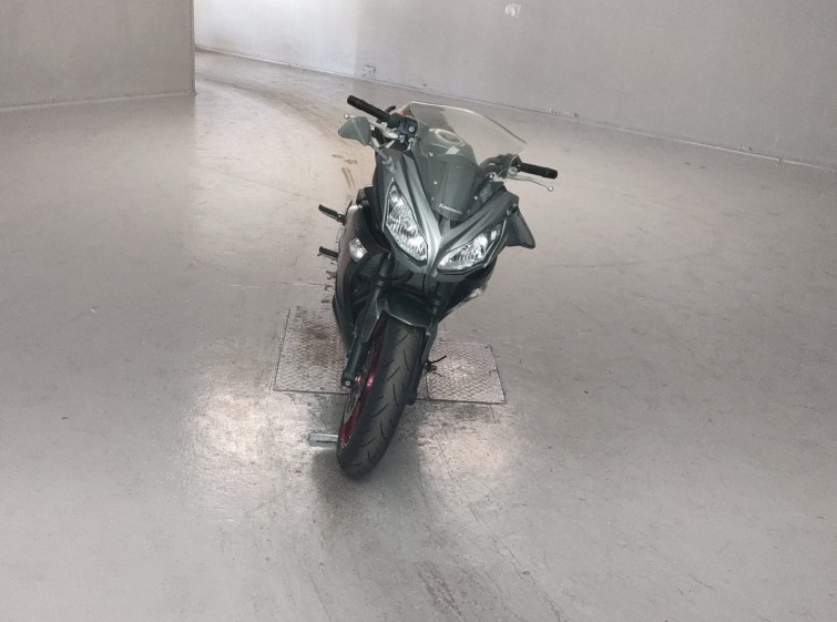 Мотоцикл Kawasaki NINJA400 с пробегом 9425 km с пробегом 9425 km