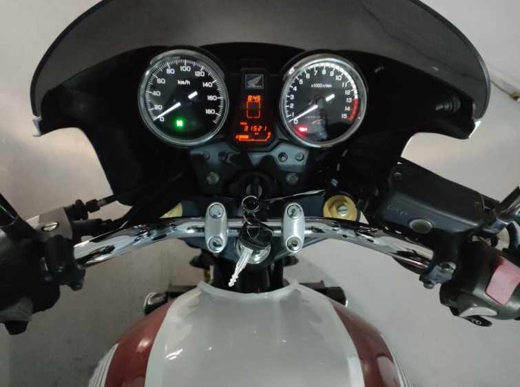 Мотоцикл Honda CB400SFV с пробегом 31521 km с пробегом 31521 km