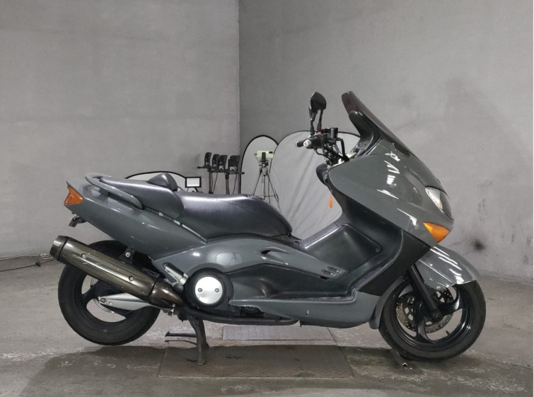 Мотоцикл Yamaha T-MAX500 с пробегом 23645 km