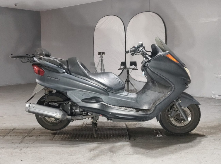 Мотоцикл Yamaha MAJESTY 250 з пробігом 44852 km