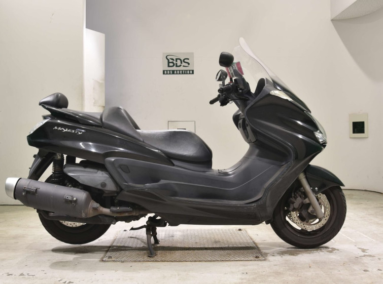 Мотоцикл Yamaha MAJESTY 400 з пробігом 53458 km