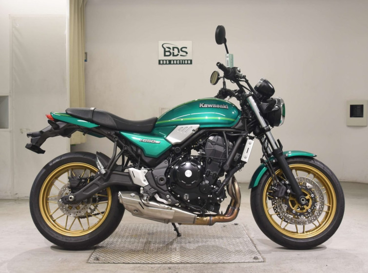 Мотоцикл Kawasaki Z650RS з пробігом 4391 km