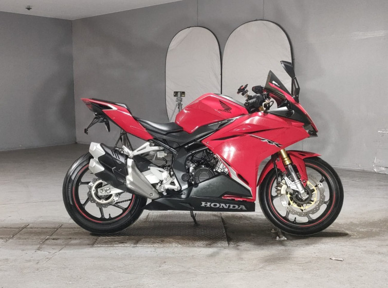 Мотоцикл Honda CBR250RR з пробігом 37520 km