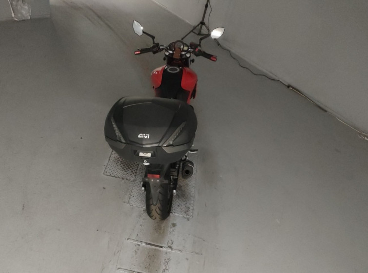 Мотоцикл Suzuki GLADIUS SFV400 с пробегом 20516 km с пробегом 20516 km