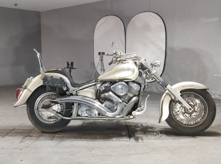 Мотоцикл Yamaha DRAGSTAR XVS400