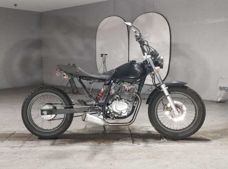 Мотоцикл Honda FTR223 с пробегом 8016 km