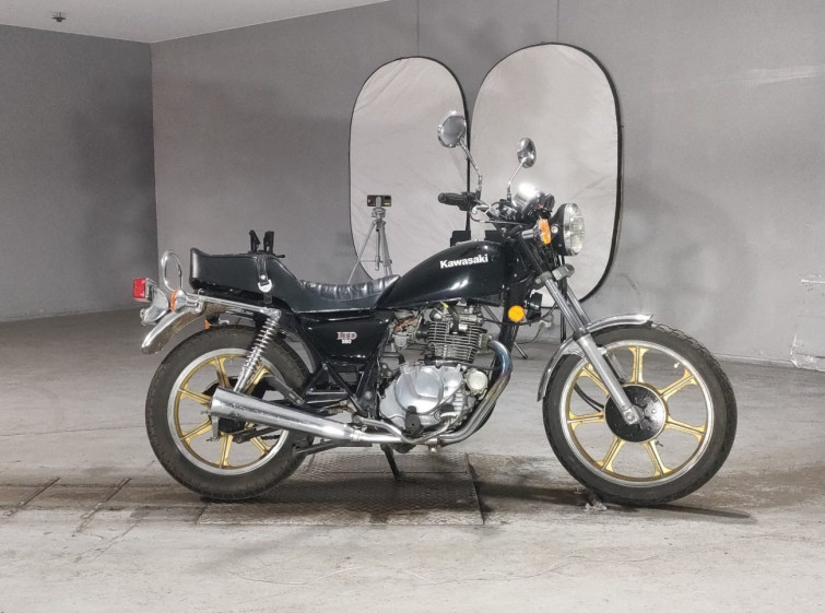 Мотоцикл Kawasaki Z250LTD з пробігом 8308 km