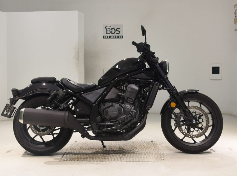Мотоцикл Honda REBEL CMX1100 з пробігом 1481 km