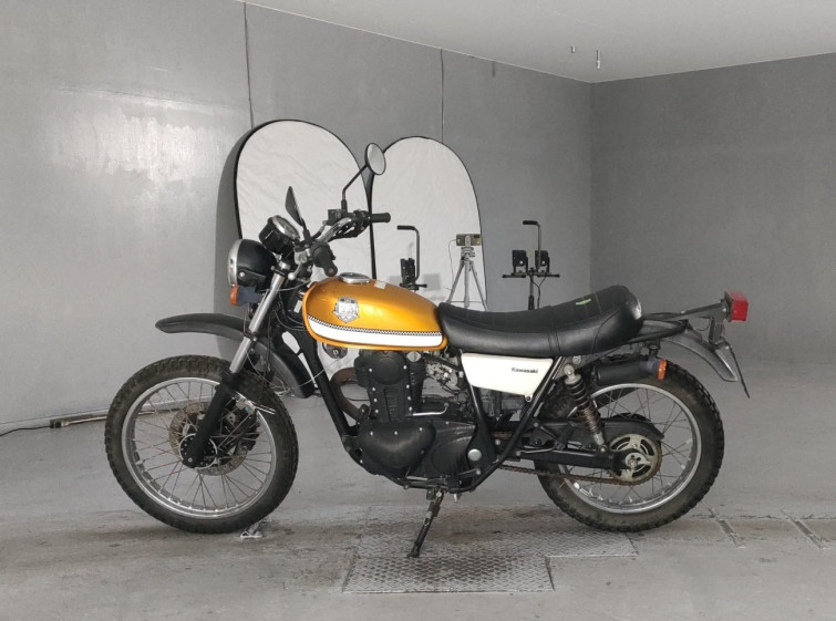 Мотоцикл Kawasaki 250TR с пробегом 14006 km с пробегом 14006 km