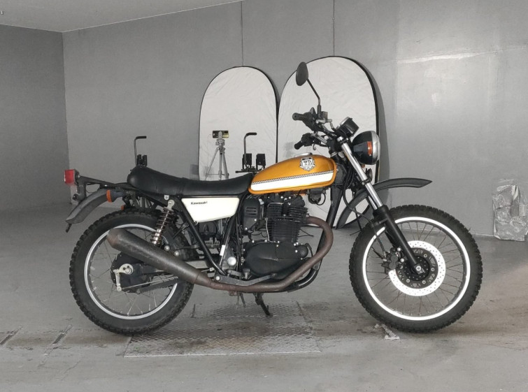 Мотоцикл Kawasaki 250TR с пробегом 14006 km с пробегом 14006 km