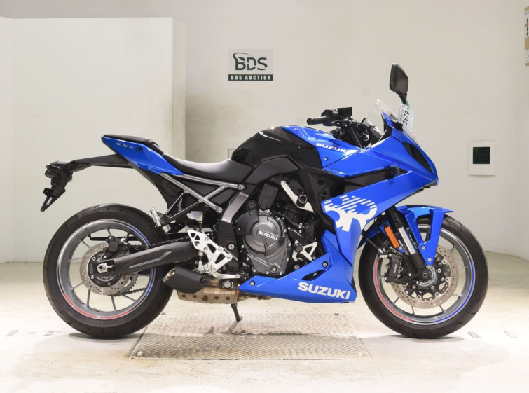 Мотоцикл Suzuki GSX-8R з пробігом 1843 km