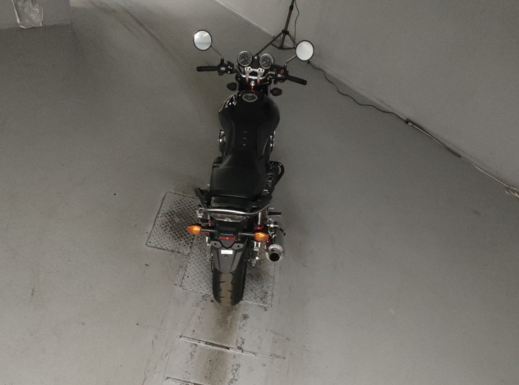 Мотоцикл Honda CB400SFV с пробегом 5577 km с пробегом 5577 km