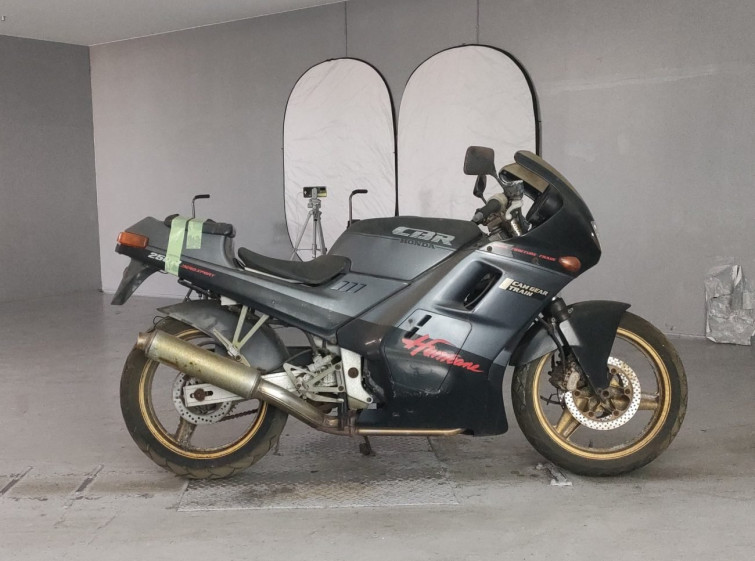 Мотоцикл Honda CBR250R з пробігом 18097 km з пробігом 18097 km